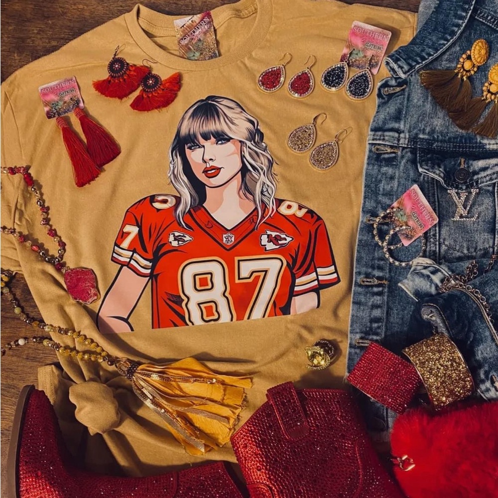 Taylor Swift Tee Have Them In Medium,Large, X Lar… - image 1